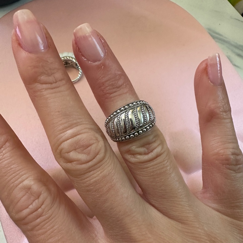 Judith Ripka Silver and White Statement Rings - Picture 9 of 10